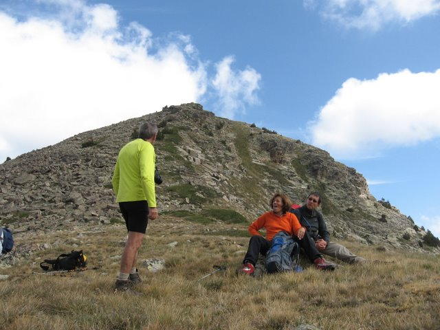 02Pause sur la crête vers le Redoun.jpg