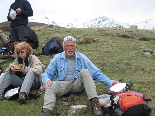 12adolphe s' installe.jpg